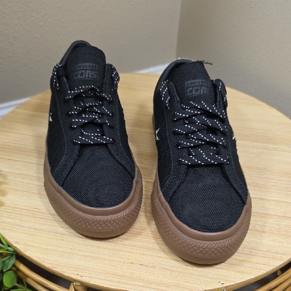 Converse One Star Pro OX — Style A03217C - Picture 3 of 10